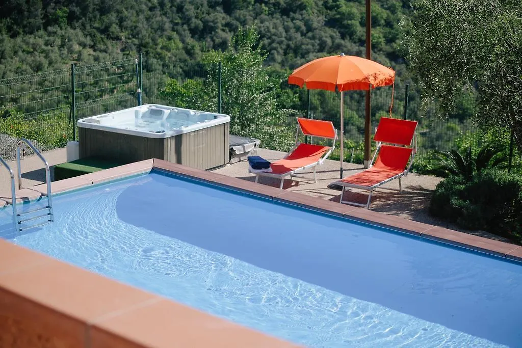 Farm stay Agriturismo Valcrosa Villa Diano Castello